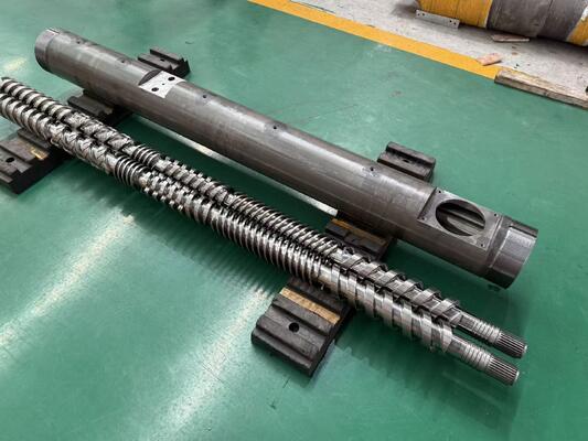 Paralelo doble tornillo y cañón 45mm-220mm con Ra 0,4μm-0,6μm rugosidad superficial